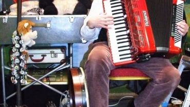 Dr BUSKER EASTER BASH